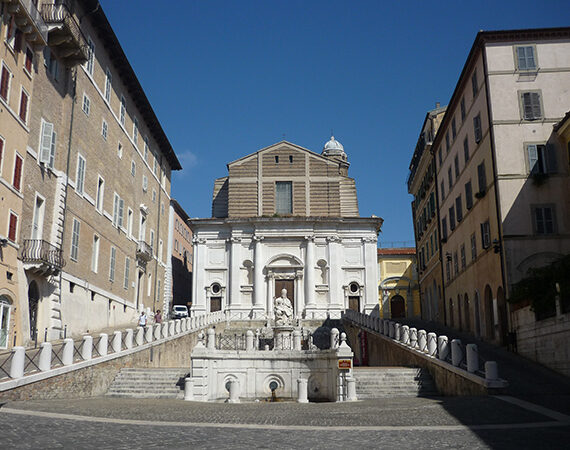 Que hacer y visitar en Ancona