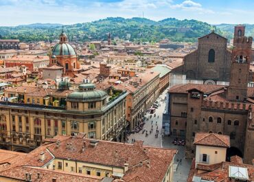 What to do and see in Bologna