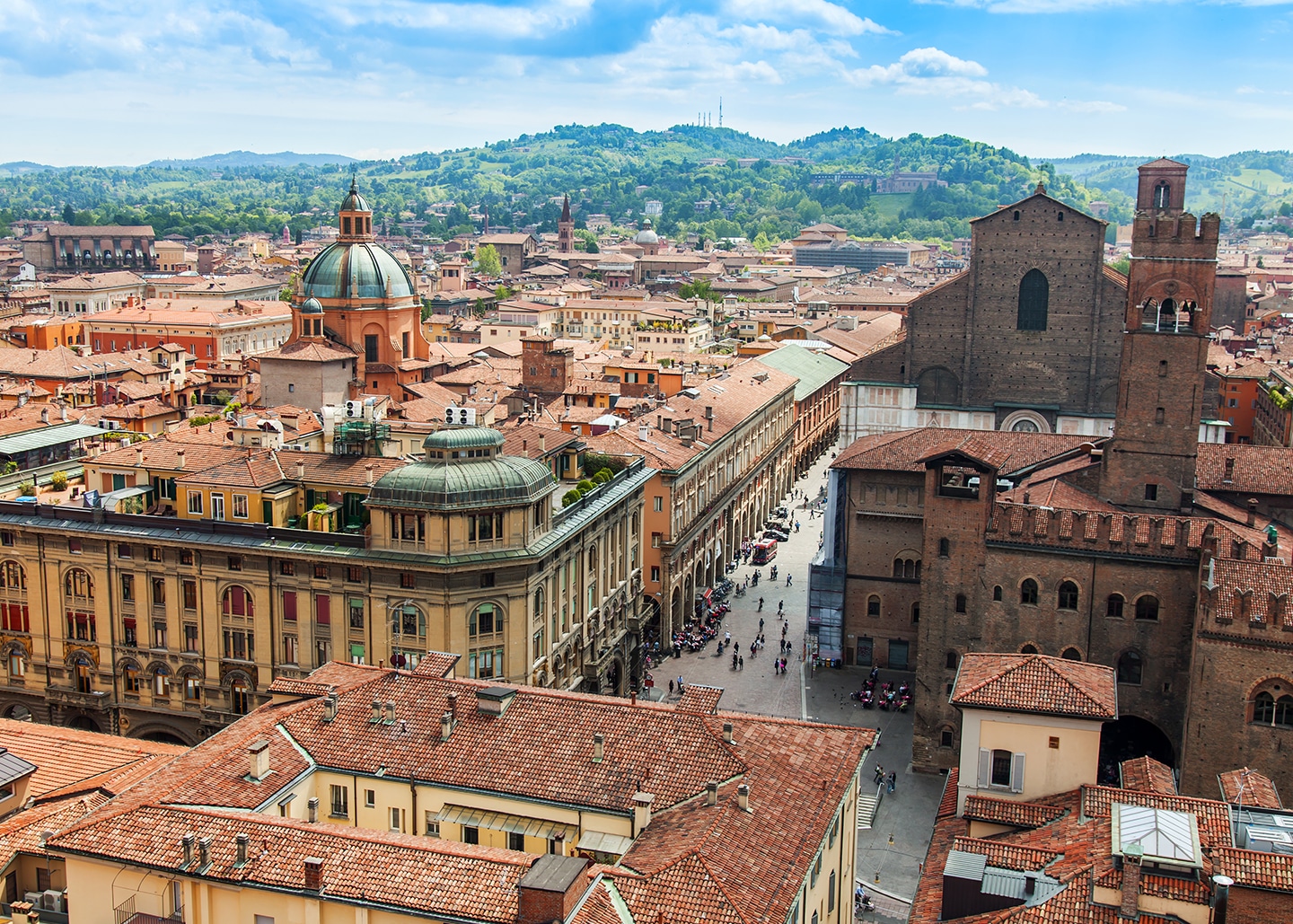 what-to-do-and-see-in-bologna