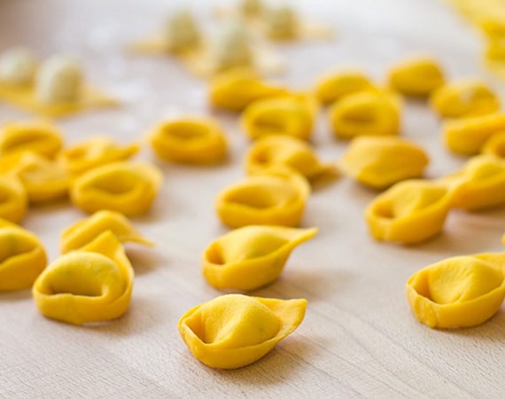 cosa mangiare e bere a bologna feat - Viaggio in Italia