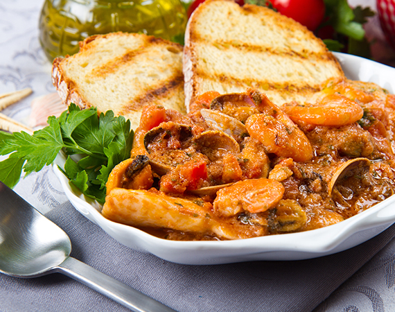 cosa mangiare e bere a livorno feat - Viaggio in Italia