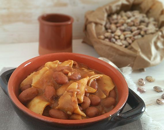 cosa mangiare e bere a prato feat - Viaggio in Italia