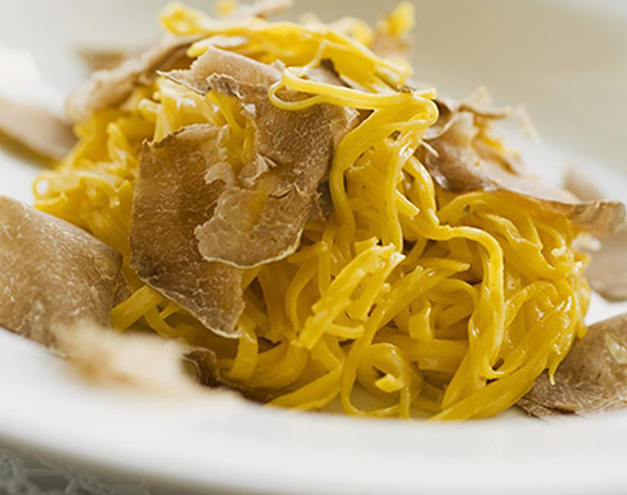 cosa mangiare e bere ad asti feat - Viaggio in Italia