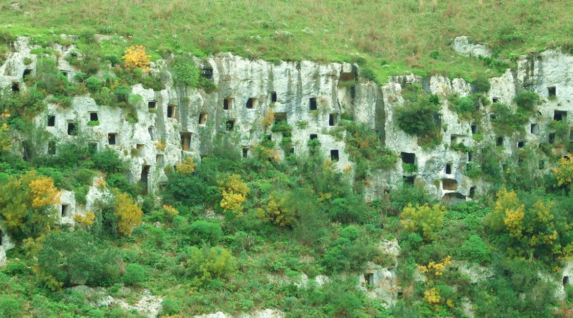 unesco necropoli pantalica siracusa - Viaggio in Italia